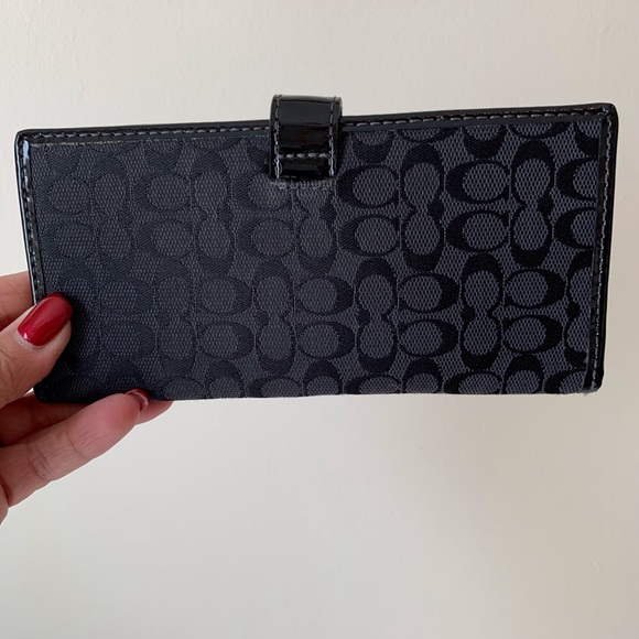 Coach wallet - Picture 2 of 3